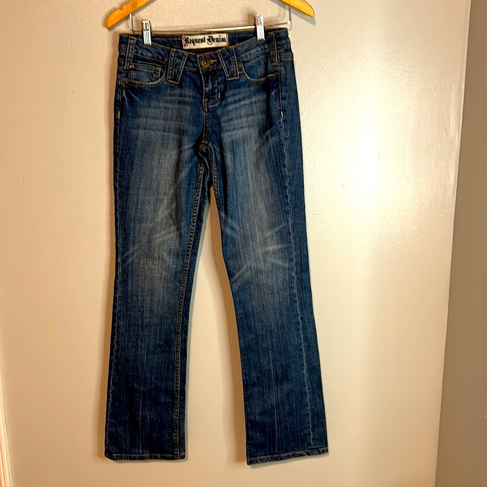 Request Denim pre-loved size 28